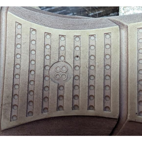 Patrizia by Spring Step Women's Tan Embellished T-Strap Comfort Sandal Size 38 - Picture 7 of 7